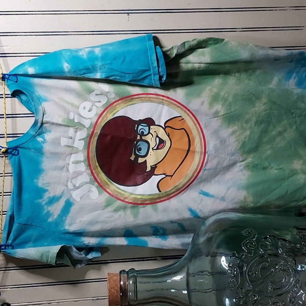 Scooby-Doo Velma tie dye tee